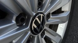 2021 (21) VOLKSWAGEN T-ROC 1.0 TSI 110 SE 5dr 5370100
