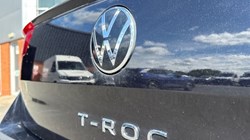 2021 (21) VOLKSWAGEN T-ROC 1.0 TSI 110 SE 5dr 5370098