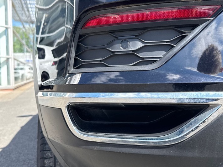 2021 (21) VOLKSWAGEN T-ROC 1.0 TSI 110 SE 5dr 5370099