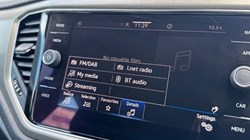2021 (21) VOLKSWAGEN T-ROC 1.0 TSI 110 SE 5dr 5370115