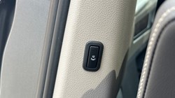 2024 (74) VOLKSWAGEN MULTIVAN 1.4 TSI eHybrid Style 5dr DSG 5385378