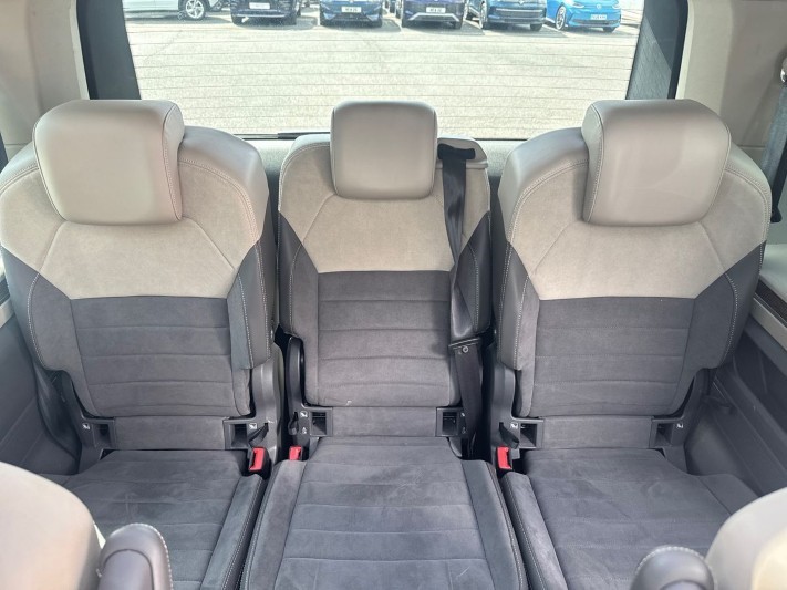 2024 (74) VOLKSWAGEN MULTIVAN 1.4 TSI eHybrid Style 5dr DSG 5385376
