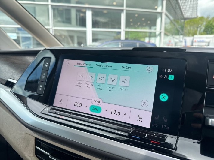 2024 (74) VOLKSWAGEN MULTIVAN 1.4 TSI eHybrid Style 5dr DSG 5385344