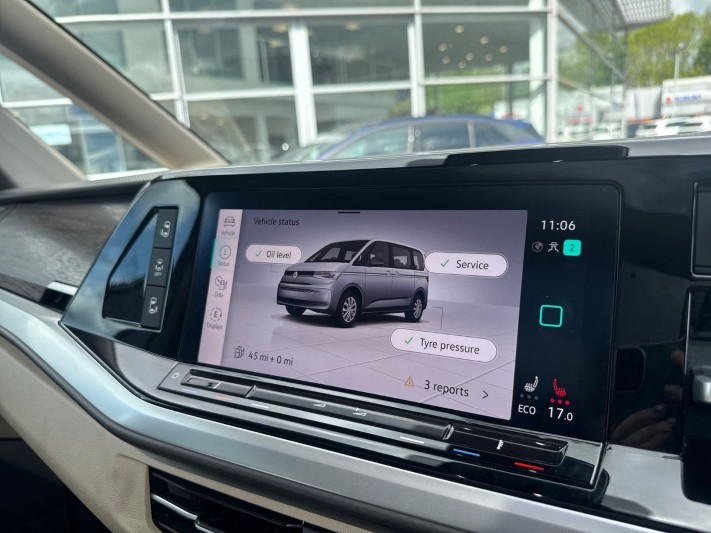 2024 (74) VOLKSWAGEN MULTIVAN 1.4 TSI eHybrid Style 5dr DSG 5385384