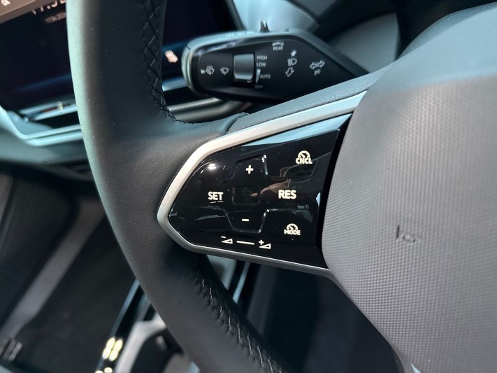 2026 (26) VOLKSWAGEN ID.4 210kW Match Pro 77kWh 5dr Auto 5341350