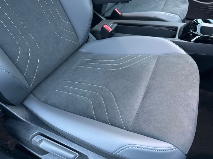 2026 (26) VOLKSWAGEN ID.4 210kW Match Pro 77kWh 5dr Auto 5341347
