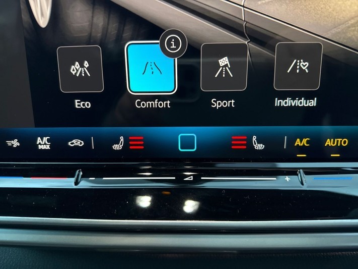 2026 (26) VOLKSWAGEN ID.4 210kW Match Pro 77kWh 5dr Auto 5341358