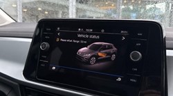 2026 (26) VOLKSWAGEN T-ROC 1.0 TSI 115 Match 5dr 5530894