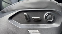 2023 (23) VOLKSWAGEN TOUAREG 3.0 V6 TDI 4Motion Black Edition 5dr Tip Auto 5389169
