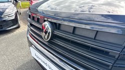 2023 (23) VOLKSWAGEN TOUAREG 3.0 V6 TDI 4Motion Black Edition 5dr Tip Auto 5389196