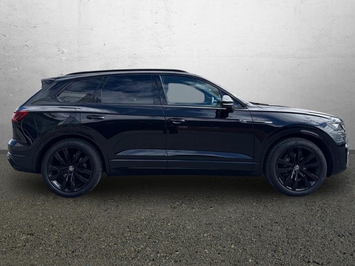 2023 (23) VOLKSWAGEN TOUAREG 3.0 V6 TDI 4Motion Black Edition 5dr Tip Auto 5389158
