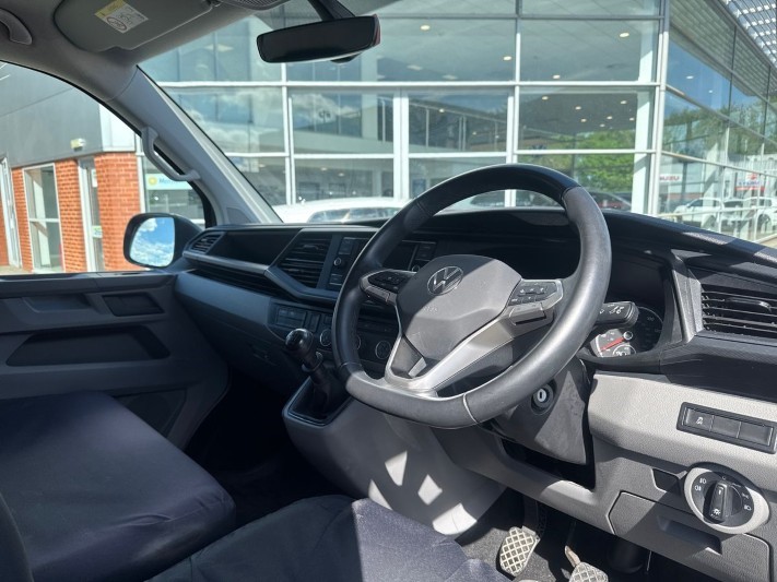 2023 (72) VOLKSWAGEN COMMERCIAL TRANSPORTER 2.0 TDI 150 Highline Van 5371758