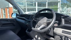 2023 (72) VOLKSWAGEN COMMERCIAL TRANSPORTER 2.0 TDI 150 Highline Van 5371758