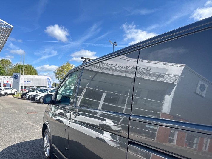 2023 (72) VOLKSWAGEN COMMERCIAL TRANSPORTER 2.0 TDI 150 Highline Van 5371786