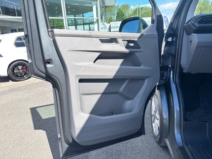 2023 (72) VOLKSWAGEN COMMERCIAL TRANSPORTER 2.0 TDI 150 Highline Van 5371806