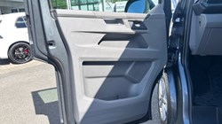 2023 (72) VOLKSWAGEN COMMERCIAL TRANSPORTER 2.0 TDI 150 Highline Van 5371806
