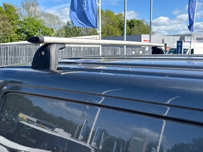 2023 (72) VOLKSWAGEN COMMERCIAL TRANSPORTER 2.0 TDI 150 Highline Van 5371817
