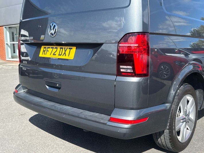 2023 (72) VOLKSWAGEN COMMERCIAL TRANSPORTER 2.0 TDI 150 Highline Van 5371792