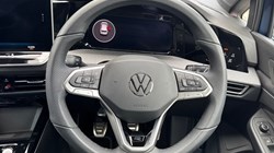 2025 (25) VOLKSWAGEN GOLF 1.5 TSI 150 R-Line 5dr 5371337