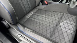 2025 (25) VOLKSWAGEN GOLF 1.5 TSI 150 R-Line 5dr 5369547