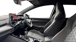 2025 (25) VOLKSWAGEN GOLF 1.5 TSI 150 R-Line 5dr 5369533