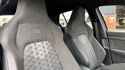 2025 (25) VOLKSWAGEN GOLF 1.5 TSI 150 R-Line 5dr 5369540