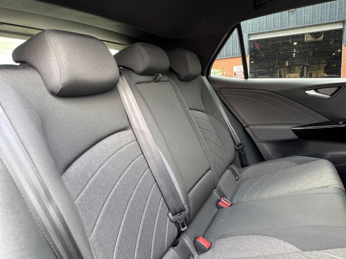 2025 (25) VOLKSWAGEN ID.3 150kW Pro S 77kWh 5dr Auto 5403549