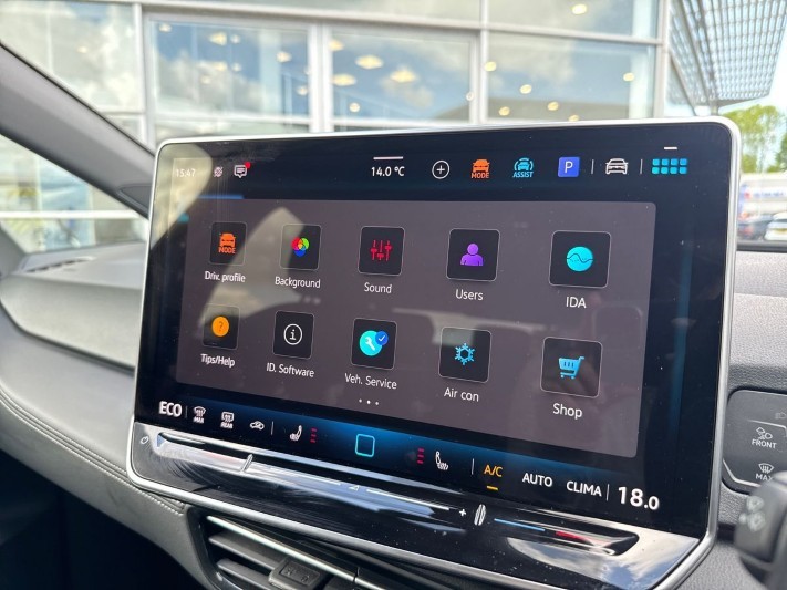 2025 (25) VOLKSWAGEN ID.3 150kW Pro S 77kWh 5dr Auto 5403577