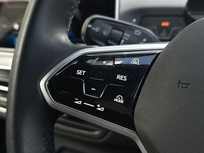 2025 (25) VOLKSWAGEN ID.3 150kW Pro S 77kWh 5dr Auto 5403535