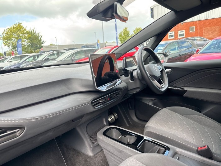 2025 (25) VOLKSWAGEN ID.3 150kW Pro S 77kWh 5dr Auto 5403551