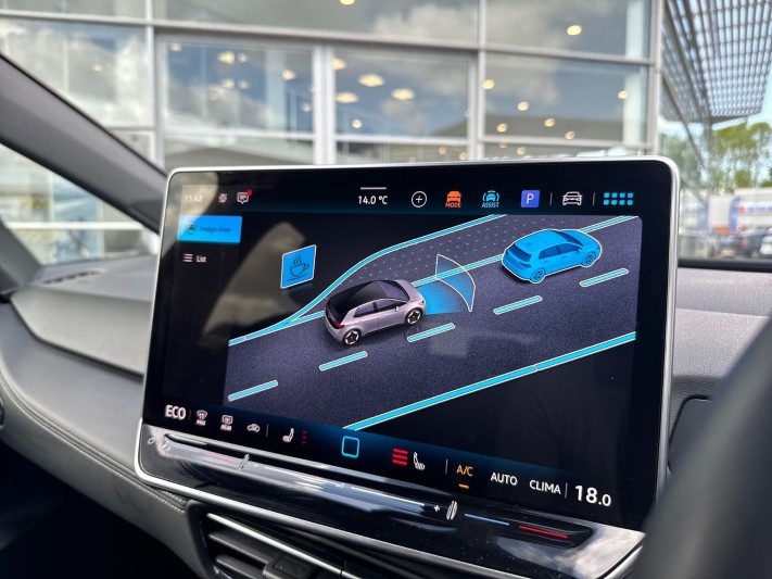 2025 (25) VOLKSWAGEN ID.3 150kW Pro S 77kWh 5dr Auto 5403579