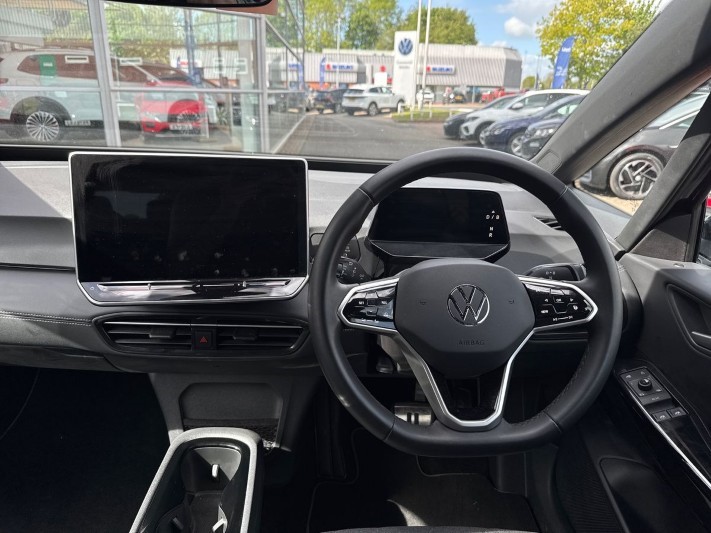 2025 (25) VOLKSWAGEN ID.3 150kW Pro S 77kWh 5dr Auto 5403538