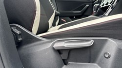 2019 (19) VOLKSWAGEN T-ROC 1.5 TSI EVO SEL 5dr DSG 5424624