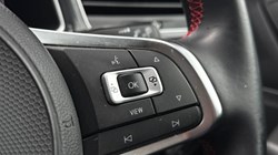 2019 (19) VOLKSWAGEN T-ROC 1.5 TSI EVO SEL 5dr DSG 5424629