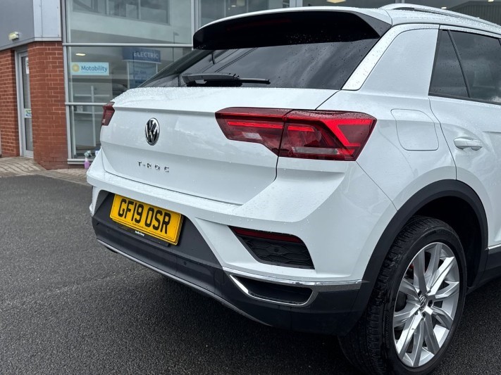 2019 (19) VOLKSWAGEN T-ROC 1.5 TSI EVO SEL 5dr DSG 5424654