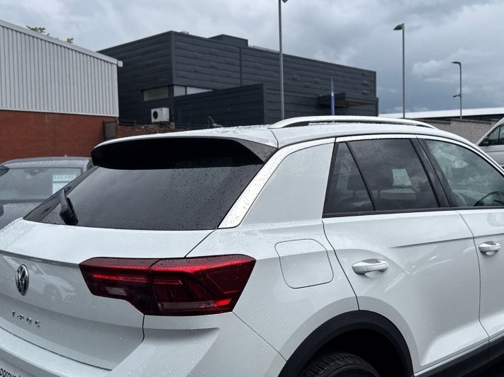 2019 (19) VOLKSWAGEN T-ROC 1.5 TSI EVO SEL 5dr DSG 5424648