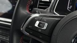 2019 (19) VOLKSWAGEN T-ROC 1.5 TSI EVO SEL 5dr DSG 5424628