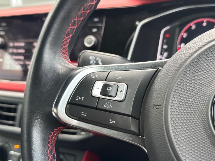 2021 (71) VOLKSWAGEN POLO 2.0 TSI 207 GTI PLUS 5dr DSG 5406164