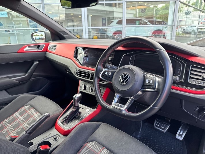 2021 (71) VOLKSWAGEN POLO 2.0 TSI 207 GTI PLUS 5dr DSG 5406156