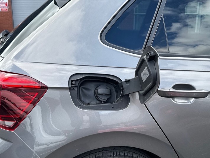 2021 (71) VOLKSWAGEN POLO 2.0 TSI 207 GTI PLUS 5dr DSG 5406199