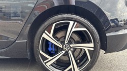 2022 (22) VOLKSWAGEN GOLF 2.0 TSI 320 R 4Motion 5dr DSG 5362661