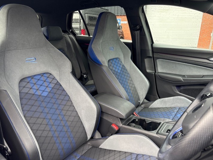 2022 (22) VOLKSWAGEN GOLF 2.0 TSI 320 R 4Motion 5dr DSG 5362669