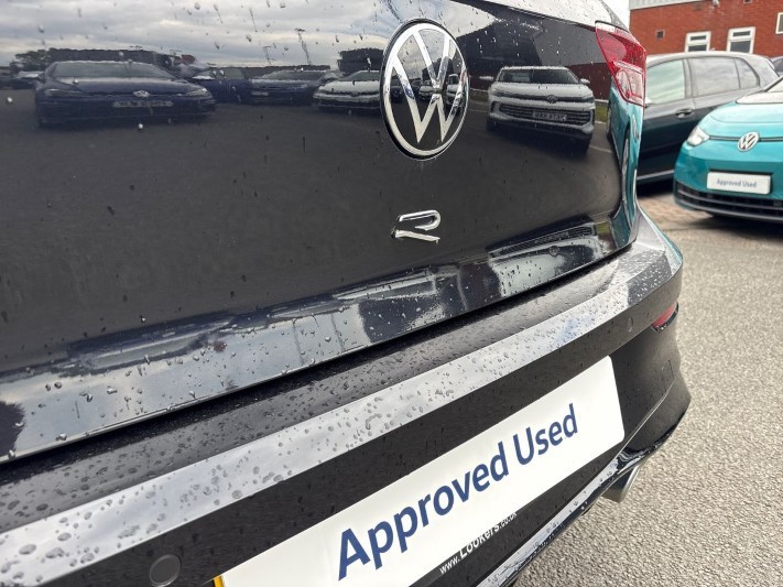 2022 (22) VOLKSWAGEN GOLF 2.0 TSI 320 R 4Motion 5dr DSG 5362684