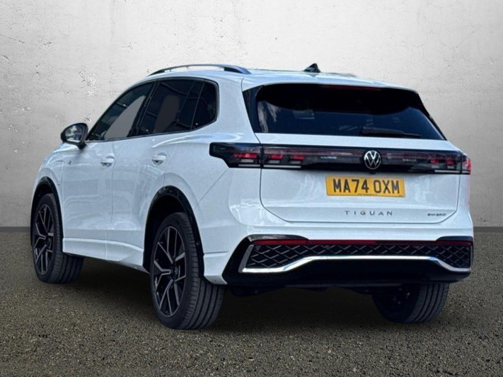 2024 (74) VOLKSWAGEN TIGUAN 1.5 TSI eHybrid R-Line 5dr DSG 5391989