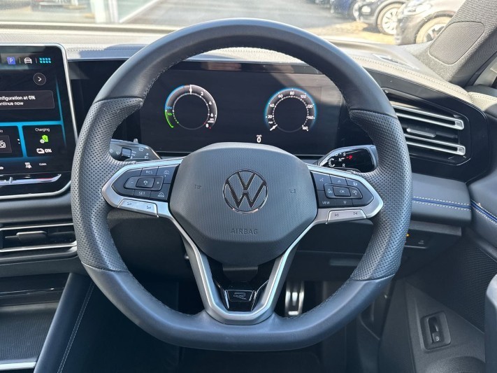 2024 (74) VOLKSWAGEN TIGUAN 1.5 TSI eHybrid R-Line 5dr DSG 5392006