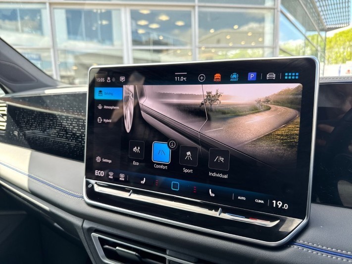 2024 (74) VOLKSWAGEN TIGUAN 1.5 TSI eHybrid R-Line 5dr DSG 5392016