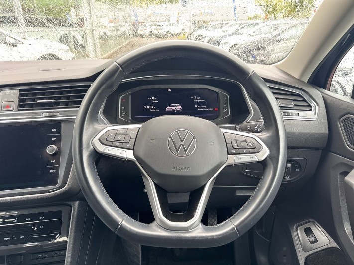 2022 (72) VOLKSWAGEN TIGUAN ALLSPACE 1.5 TSI Life 5dr DSG 5367160