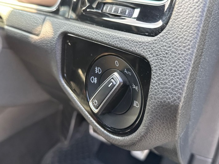2019 (19) VOLKSWAGEN GOLF 2.0 TSI 245 GTI Performance 3dr DSG 5347179