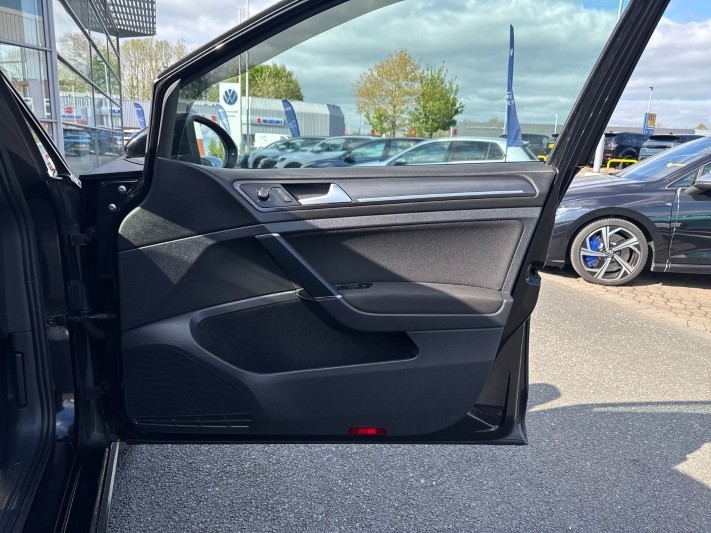 2019 (19) VOLKSWAGEN GOLF 2.0 TSI 245 GTI Performance 3dr DSG 5347130