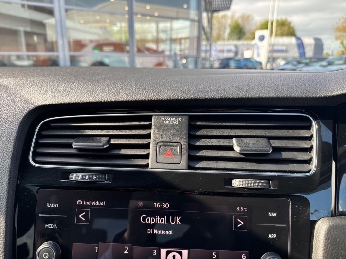 2019 (19) VOLKSWAGEN GOLF 2.0 TSI 245 GTI Performance 3dr DSG 5347148